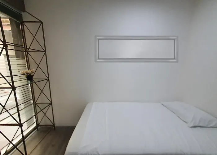 Puerta Condesa, Rooms&studios