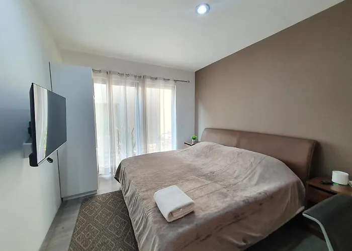 Apartamento Puerta Condesa, Rooms&studios