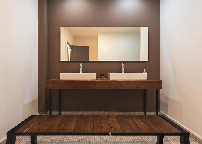 Puerta Condesa, Rooms&studios *