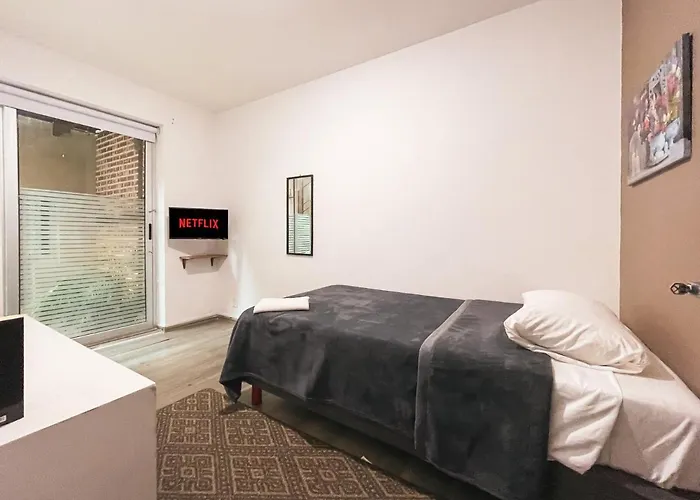 Apartamento Puerta Condesa, Rooms&studios