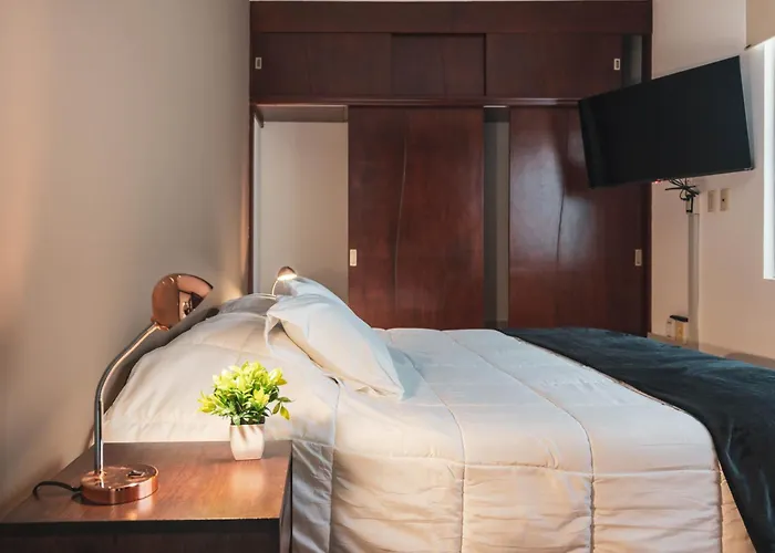 Puerta Condesa, Rooms&studios Apartamento *